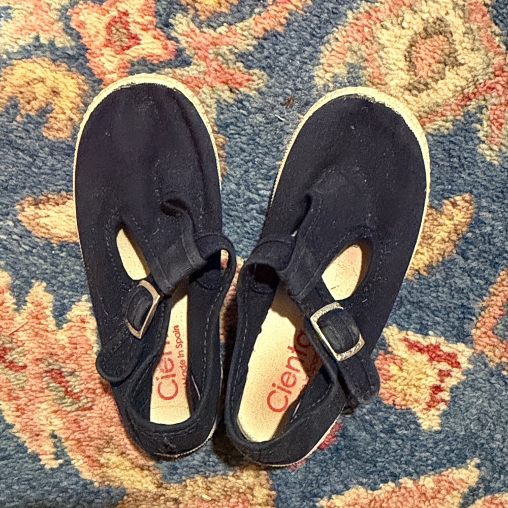 Cienta Navy Blue shoes